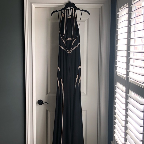 Stunning Xscape Black Long Dress w/neutral design - Picture 6 of 8